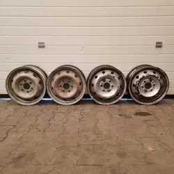 Conjunto de Rodas de Aço Iveco 6.5" x 16" 6x125