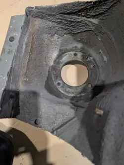 Etuoikea jousituskiinnike OEM prawy Opel Vectra C