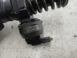 OEM 038130073AL insprutningspump för VW Passat B5
