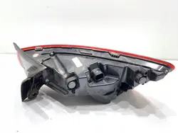 Farol Traseiro Esquerdo Skoda Octavia IV 5E3945207A OEM