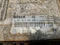 Computador Saab 9-3 1.9 TID OEM 0281013807 Usado
