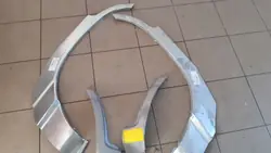 Panneau de réparation d'aile arrière Toyota Land Cruiser 100