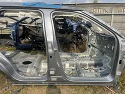 Mitsubishi Outlander IV Karossdelar OEM FBZ29184