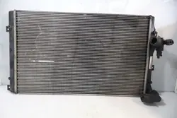VW PASSAT B6 1.9 TDI Radiador de agua 1K0121253H