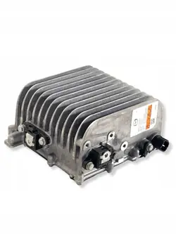 Mazda 3 IV BP Converter Module BDMC-67ZD3-E
