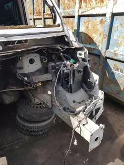 OEM 123XXXX Vänster kvarts långbalk Renault Master 3