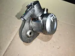 Bomba de injeção de combustível BMW F30 F32 F36 2.0 B 8604229