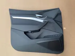 Audi E-Tron 55 Oven Verhoilu OEM 4KE971105 Vasen Etu