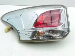Luz trasera izquierda Mitsubishi Outlander 2013