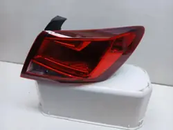 Luz trasera derecha Seat Leon III 5F HB