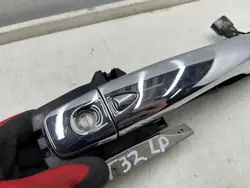 Poignée Nissan X-Trail T32 Gauche Avant Keyless