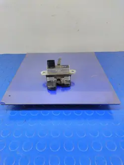 Heckklappenverriegelung für VW Touran 1T1 1T3 OEM 1T0827505D