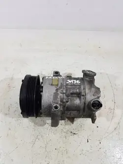 Compresseur de climatisation OPEL CORSA D 1.2B A12XER 55701200