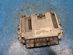 Calculateur Moteur Ford OEM 0281011263 pour Focus C-Max
