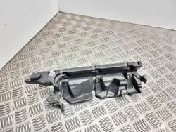 Peças compartimento motor OEM A6420162024 Mercedes-Benz