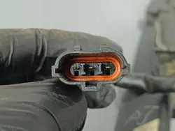 Luz de matrícula Kia OEM FOB34165 - Usada