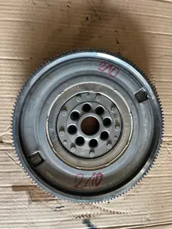 MERCEDES W177 W118 2.0 B A35 AMG Volante de Dupla Massa A2600300100