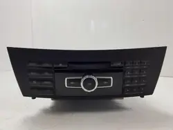 Radio A2049003211 Mercedes W204 OEM