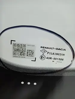 OEM 001586943 Framruta för Dacia Sandero III