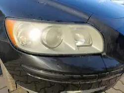 Volvo V50 Oikea etuvalaisin OEM