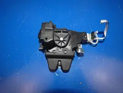 Fechadura do porta-malas Mercedes W213 E-Class A0997501800