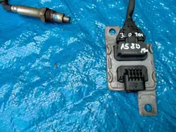 Peça Audi OE 8W0907807Q usada