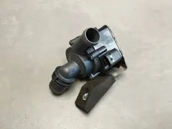 Ytterligare vattenpump BMW X5 F15 9230232