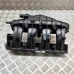 Insugningsmanifold VW PASSAT B6 2.0L 147kW 2006 OEM 06F133201N