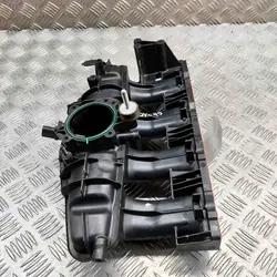 Insugningsmanifold VW PASSAT B6 2.0L 147kW 2006 OEM 06F133201N