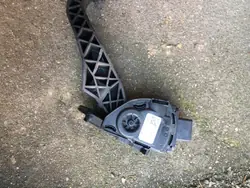 Potenciómetro del pedal del acelerador Peugeot OE 9671433680