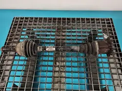 Vänster framaxel Audi A6 C6 2.0 TDI