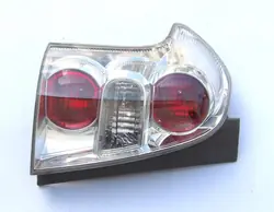 LINKS HINTEN LAMPE TOYOTA COROLLA VERSO 81561-0F060