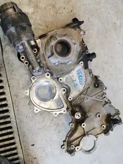 Toyota OE 11321-0D020 Tampa de Distribuição - Usado