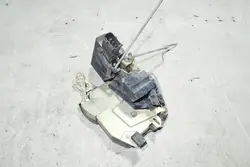 Höger Framdörrslås BMW 3 (E36) 67111387606