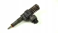 Ruiskutuspumppu OEM 038130073BN VW 1.4/1.9 TDI:lle