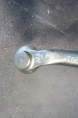 FORD OEM L1TC-3289 ROBSON Extremo Derecho