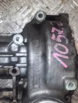 Couvercle de soupape droit OEM A6420101630 Mercedes Viano Vito