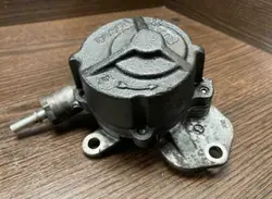 Unterdruckpumpe OEM 01562C11705S für Peugeot Partner