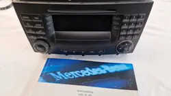 Radio navigation Mercedes-Benz OE A2038703489 d'occasion