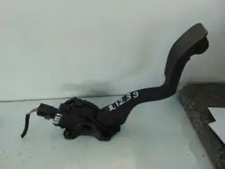 Pedal do acelerador Peugeot 207 OEM Ilza-135153-6PV