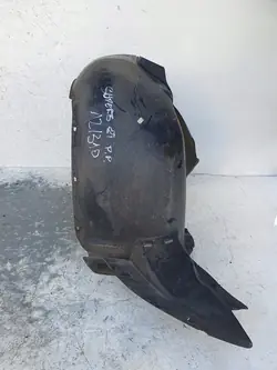 Etulevyn Oikea Kaari SKODA SUPERB II 3T0809962