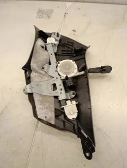 Support étagère/rouleau coffre Mazda 6 2012 OEM GS2A68291