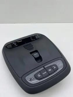 Luz de teto Volvo XC40 OEM 31457852 - Usado