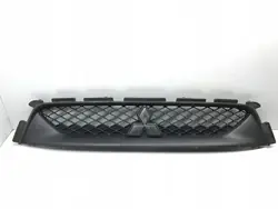 Mitsubishi OE 6402A217 grill