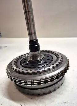 Koppelingsmand met as OEM 048.39 voor GM