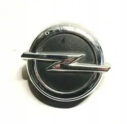 Takaluukun Logoembleemi Opel Corsa E