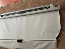 Rideau de coffre BMW 5 E60/E61 OEM 9119693