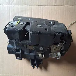 Vänster dörrlås AUDI TT 8N 9Pin