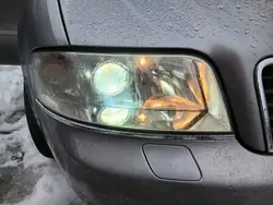 Rechte Scheibenwascher-Kappe OEM 4Z7955276 Audi A6 C5 Allroad