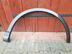 AUDI Q3 II 83A Etu Oikea Lokasuoja 83A853718A